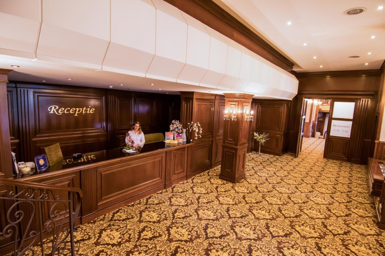 Hotel Balada Suceava Exterior foto