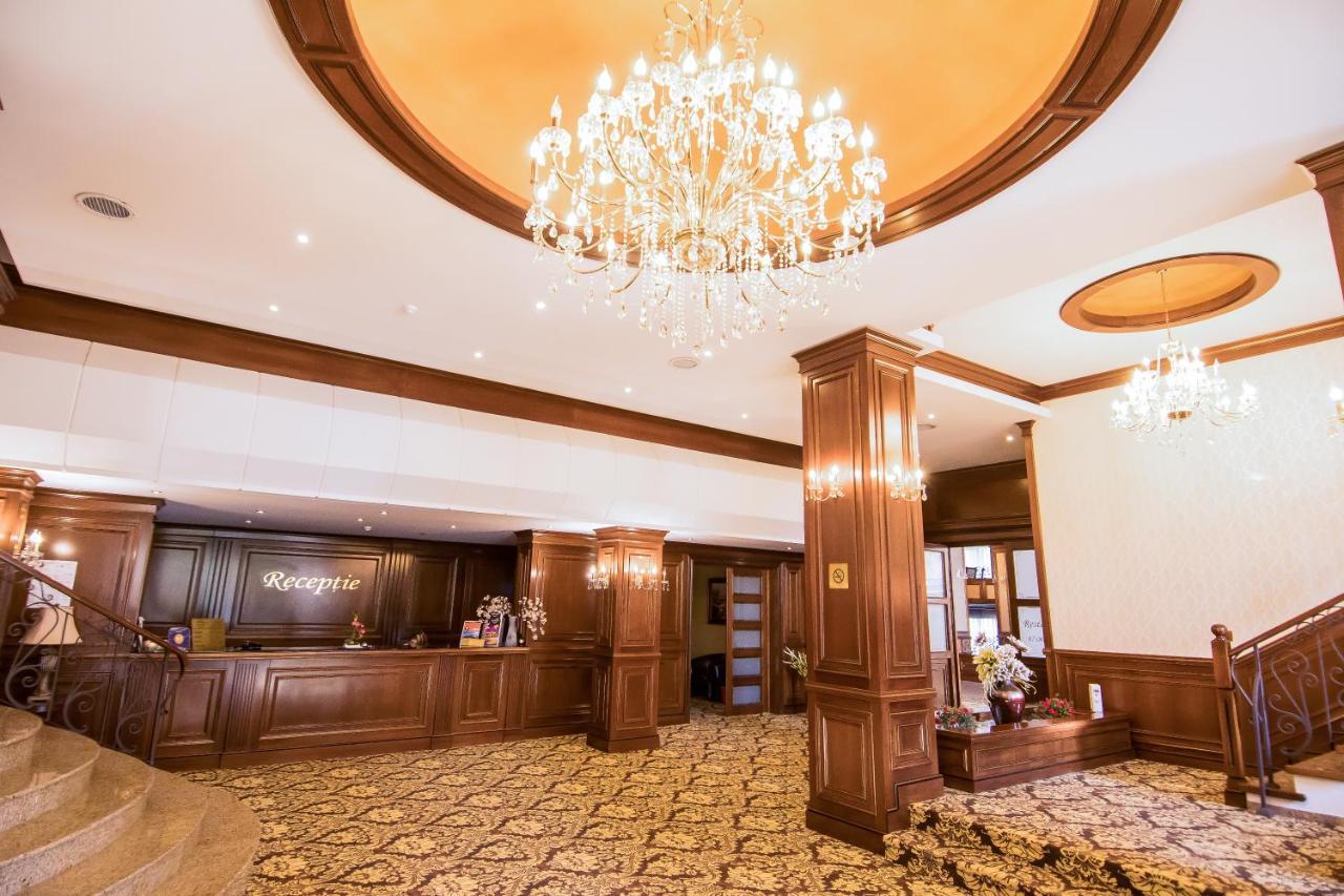 Hotel Balada Suceava Exterior foto