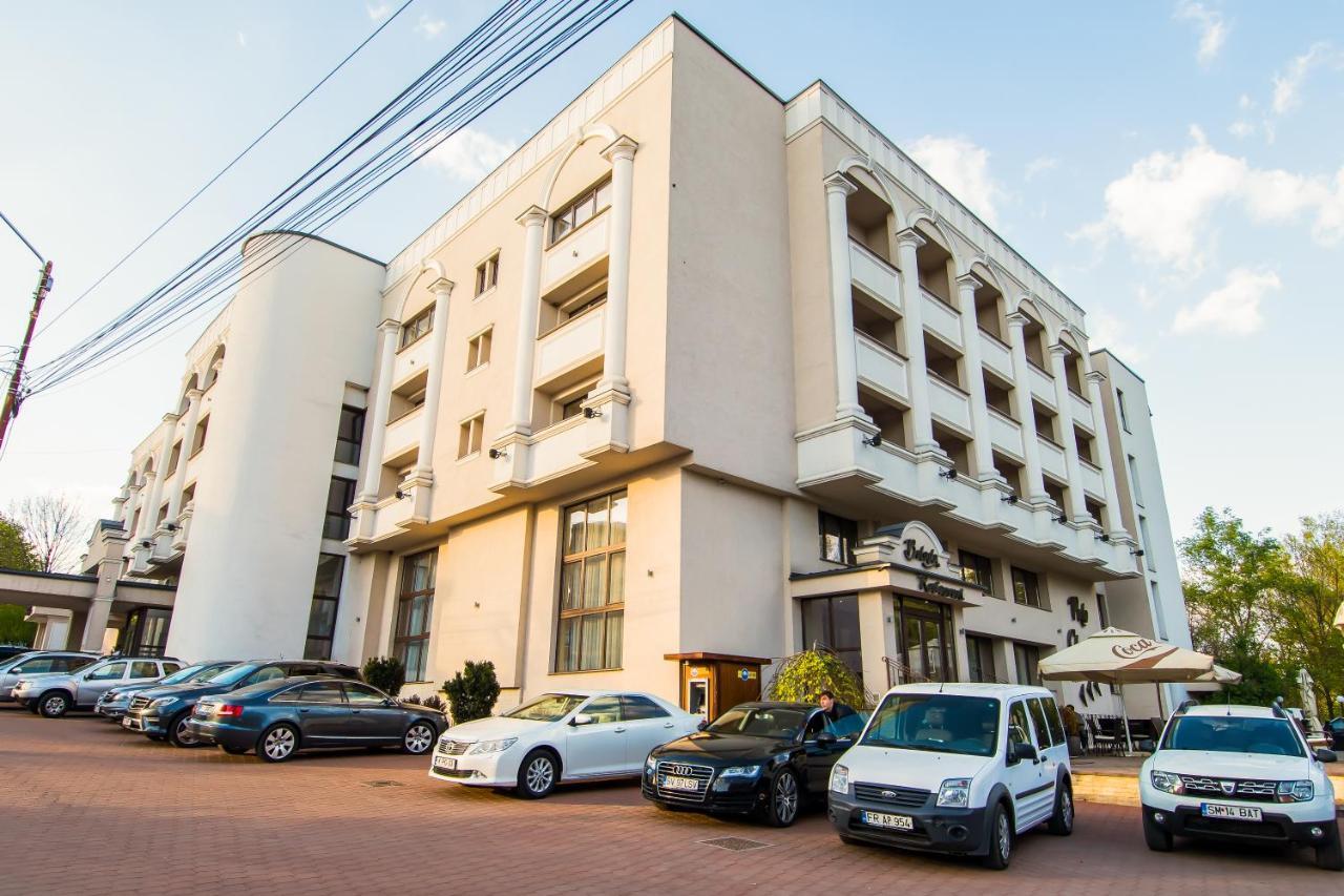 Hotel Balada Suceava Exterior foto